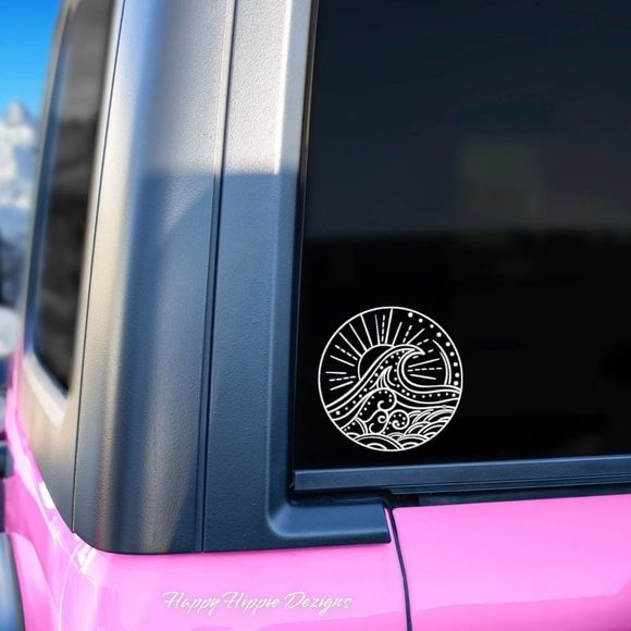 Sea Adventures Circle Vinyl Decal | Laptop Decal | Sea Life - Picture 1 of 5